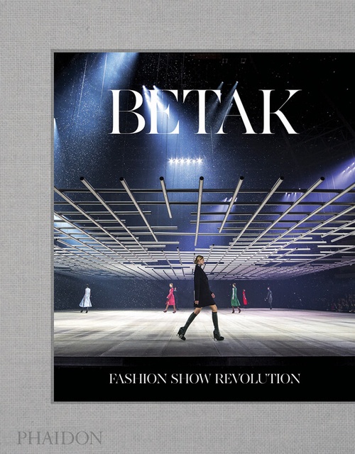 80781-BETAK-FASHION-SHOW-REVOLUTION-9780714873534