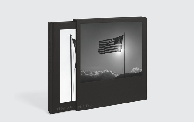 101916-ROBERT-MAPPLETHORPE-9781838660208