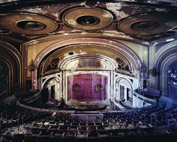 110281-MOVIE-THEATERS-9783791387741