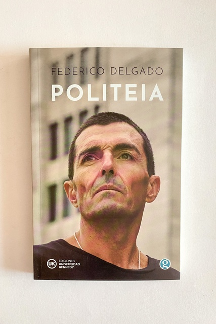 129048-POLITEIA-9786316532251